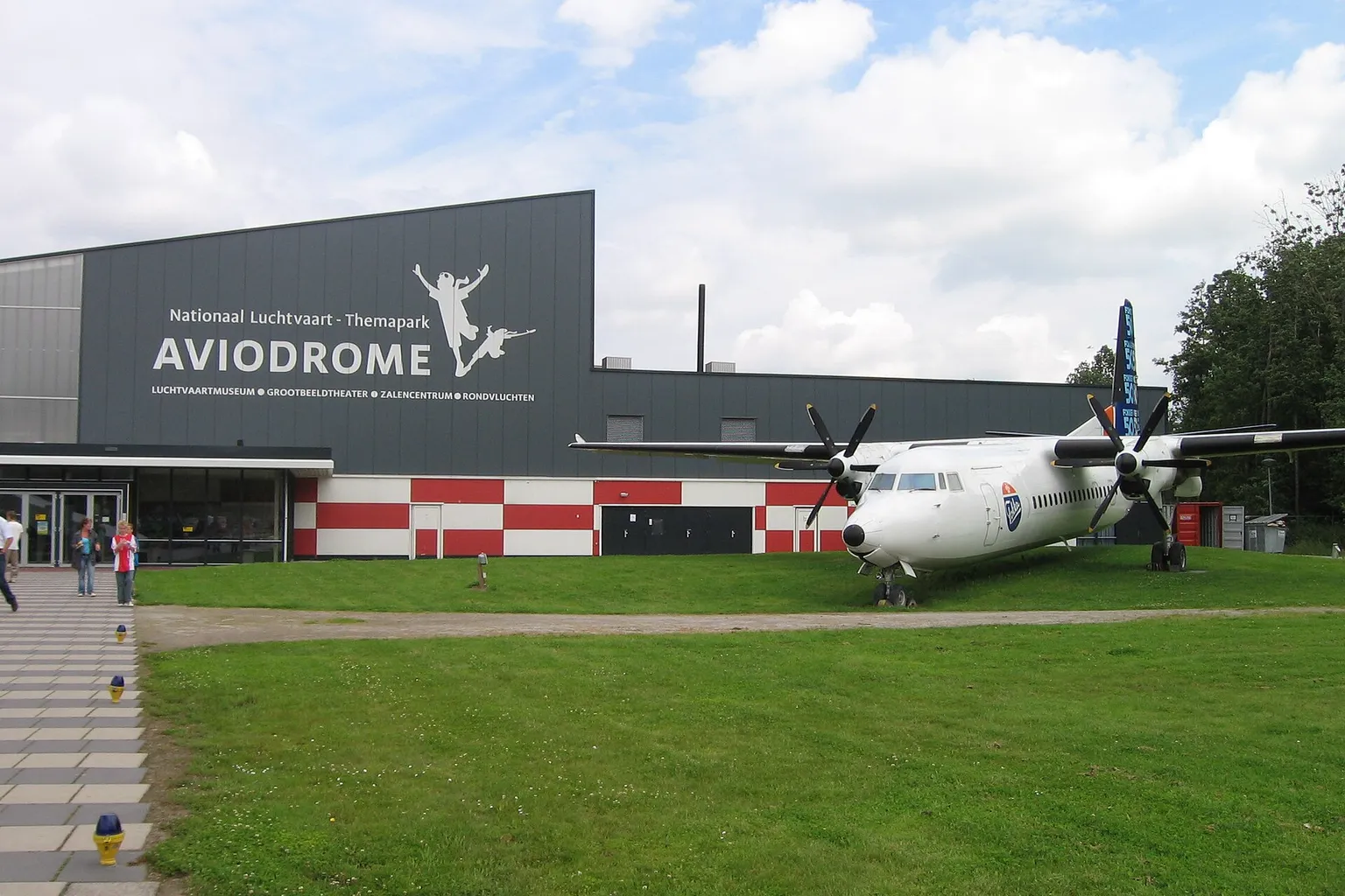 Aviodrome horaires : comment optimiser votre temps de visite