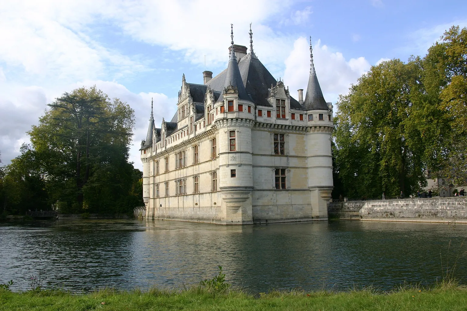 Château d'Azay-le-Rideau billets : quelle option pour votre visite ?