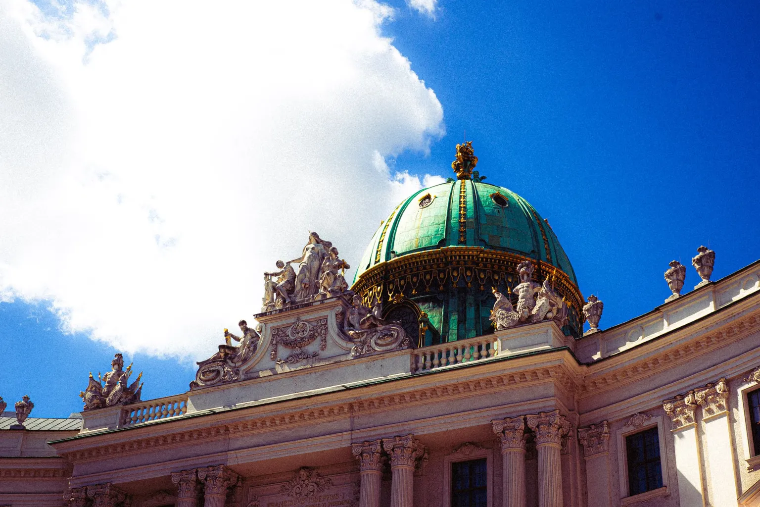 Palais de la Hofburg : test comparatif des options de réservation